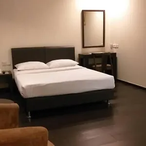 Hotel Manja